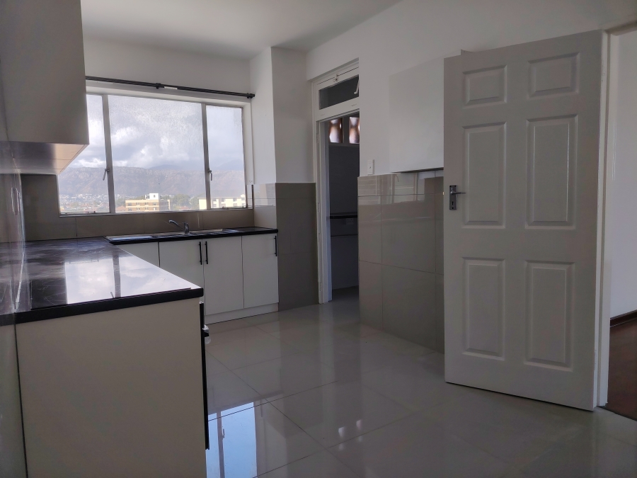 To Let 3 Bedroom Property for Rent in Strand Central Western Cape